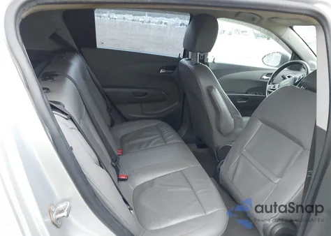 2012 Chevrolet Sonic 2Lz z USA, uszkodzony, nr VIN 1G1JE6SHXC4137951